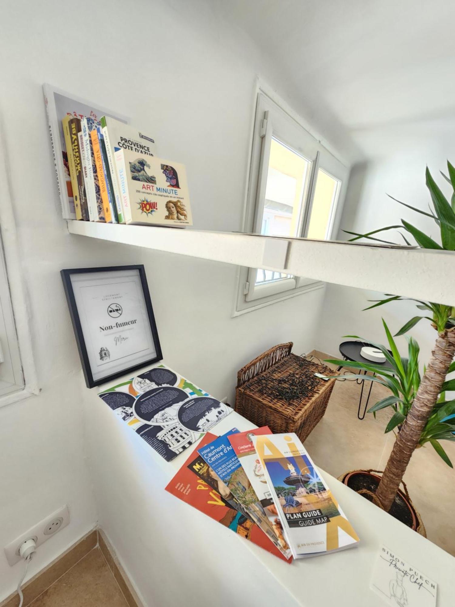 Le Beffroi De Gaston Climatise Apartment Екс ан Прованс Екстериор снимка