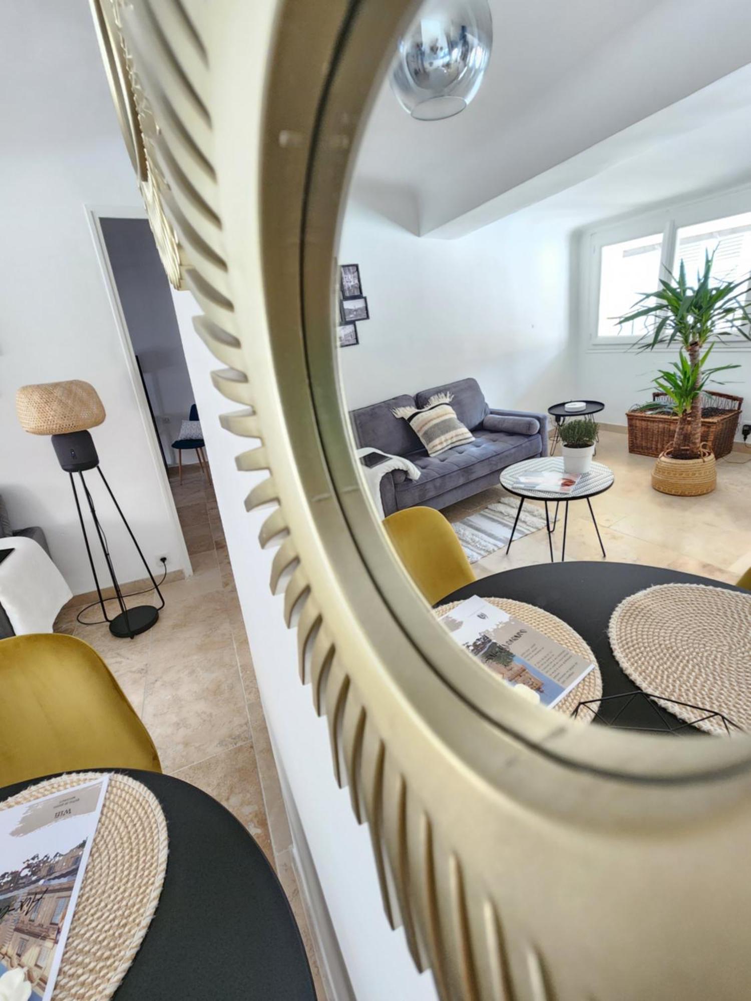 Le Beffroi De Gaston Climatise Apartment Екс ан Прованс Екстериор снимка